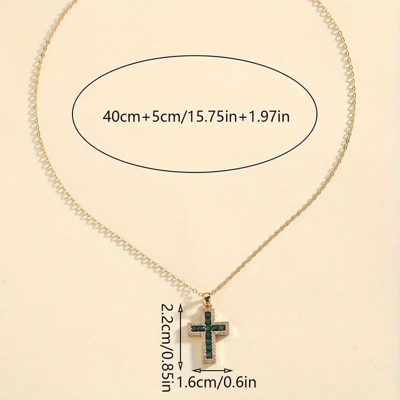 Collier avec pendentif en croix en émeraude Solene | Or