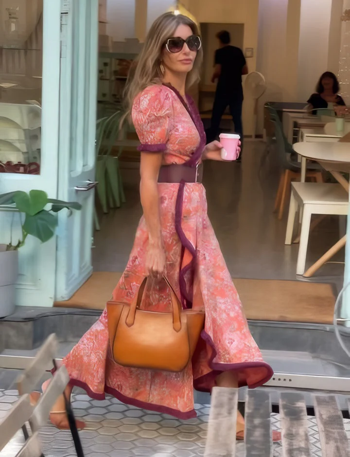 Robe Maxi Élégante Rose à Manches Courtes