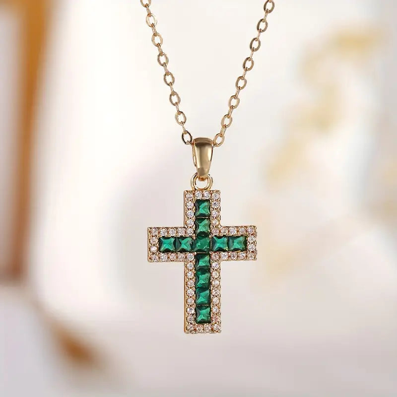 Collier avec pendentif en croix en émeraude Solene | Or