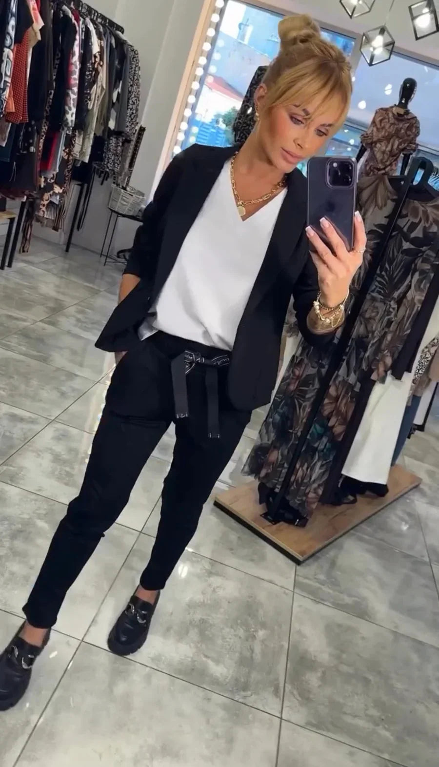 Isabelle | Ensemble personnalisé avec blazer doux et joggings décontractés
