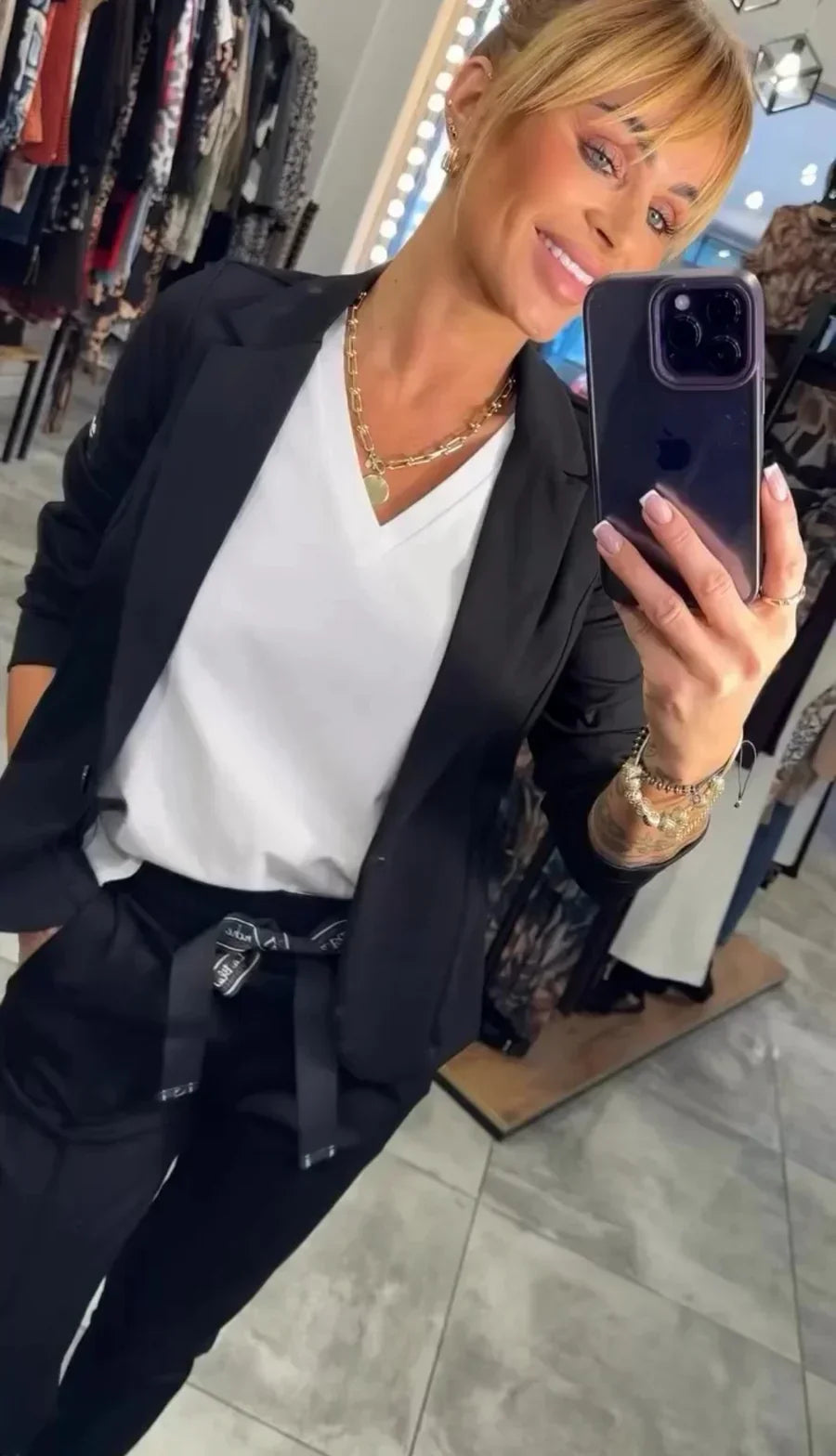 Isabelle | Ensemble personnalisé avec blazer doux et joggings décontractés