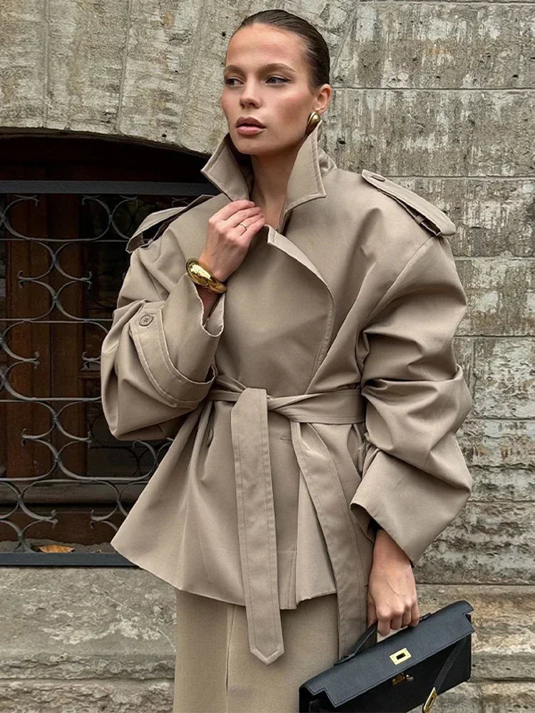 Marion – Manteau Ceinturé Élégant