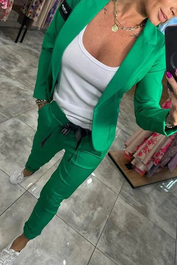 Isabelle | Ensemble personnalisé avec blazer doux et joggings décontractés