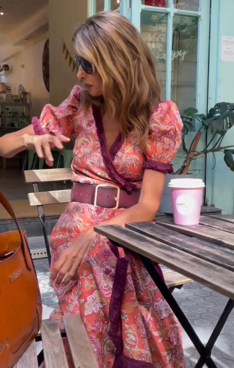 Robe Maxi Élégante Rose à Manches Courtes