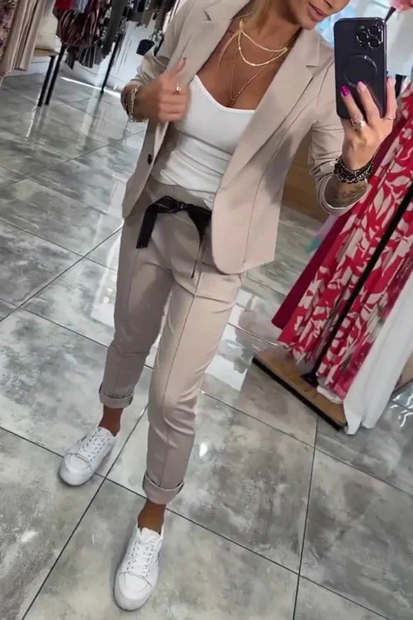 Isabelle | Ensemble personnalisé avec blazer doux et joggings décontractés
